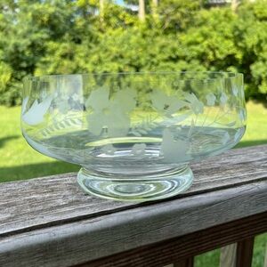 VTG Clear Depression Glass Etched leaves & flower bowl.